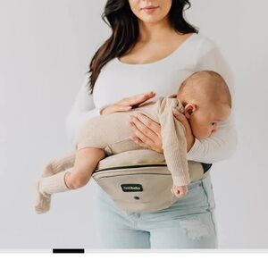 Tushbaby Cream Leather Carrier